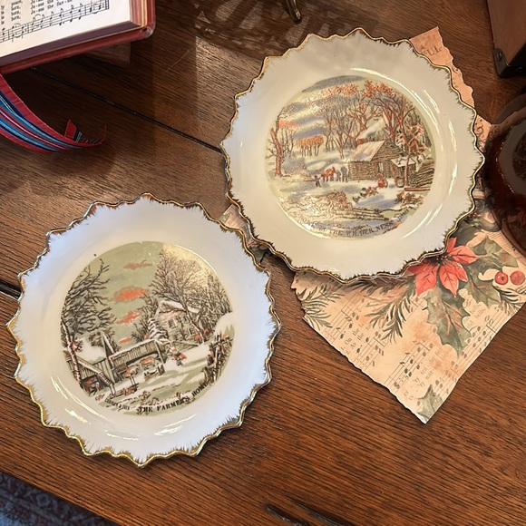 Vintage Courier & Ives Collector Plates - Picture 1 of 9